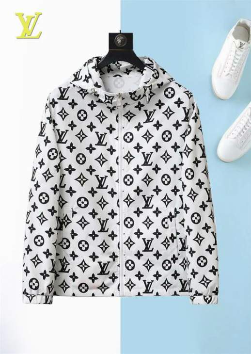 Picture of Louis Vuitton Jackets _SKULVM-3XL12yn19632528